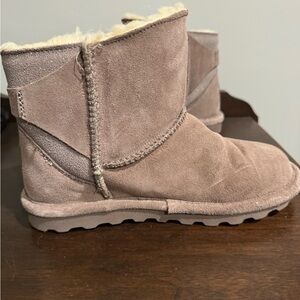 Bearpaw youth short boots